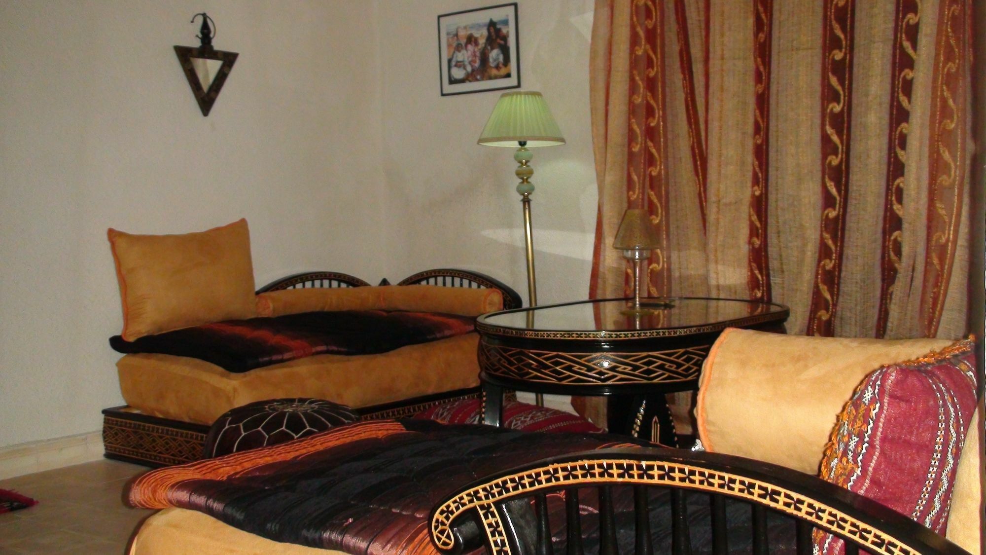 Riad Arambys Эс-Сувейра Экстерьер фото